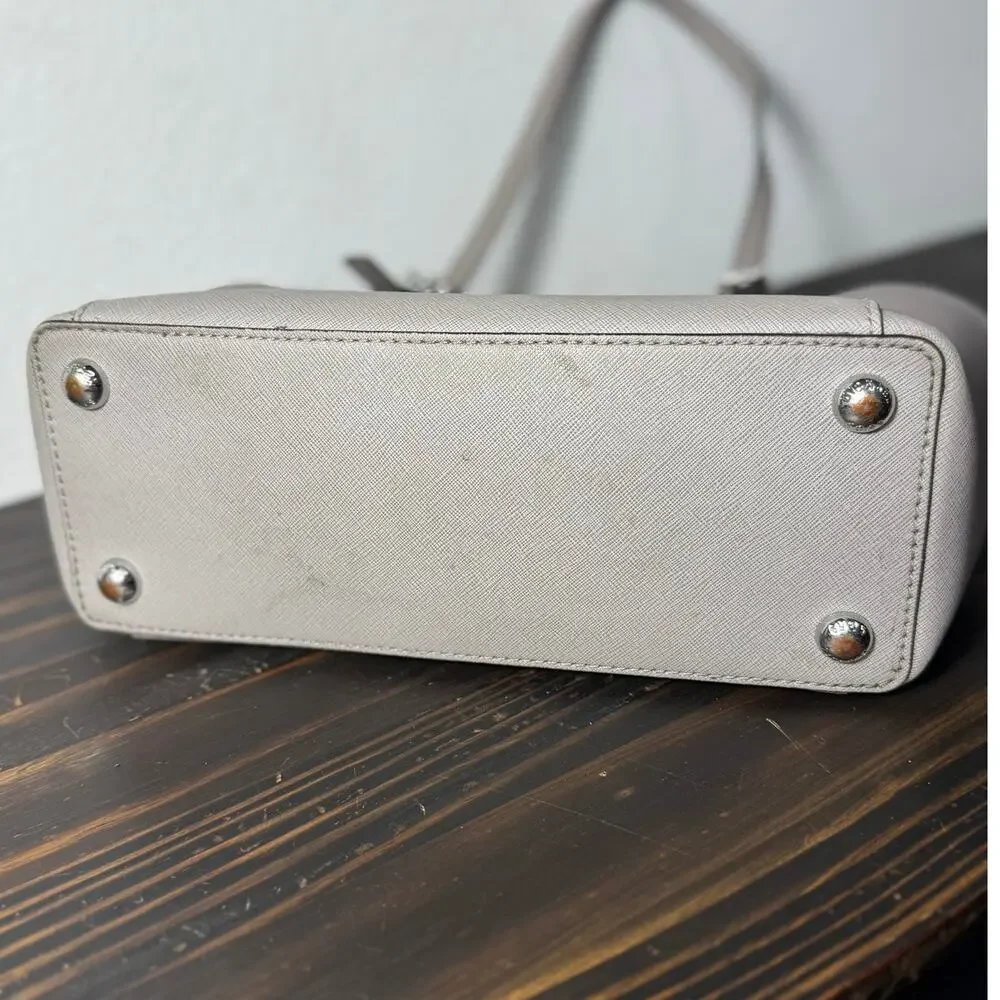 2-Piece Michael Kors Charlotte Tote & Jet Set‎ Long Wallet